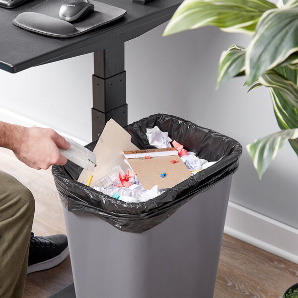 Can liner 24x32 blk 0.5 mil - 24" x 32" Low Density Medium-Duty Black Can Liner / Trash Bag (250/Case) - Black