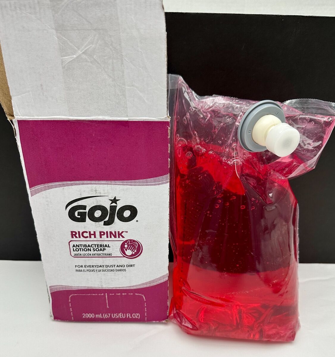GOJO PINK ANTIBACTERIAL LOTION SOAP REFILL - Rich Pink Scent