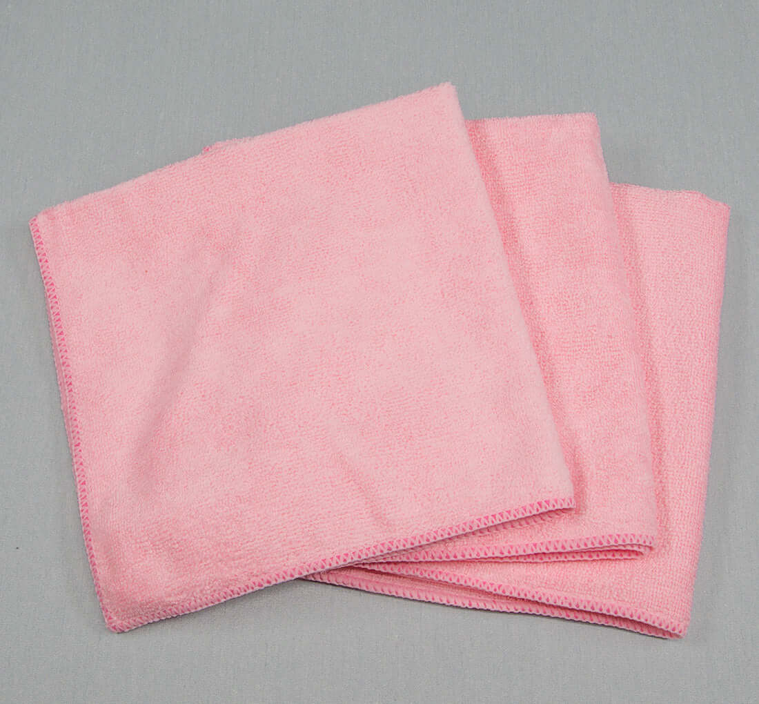 PREMIUM PINK MICROFIBER TOWEL